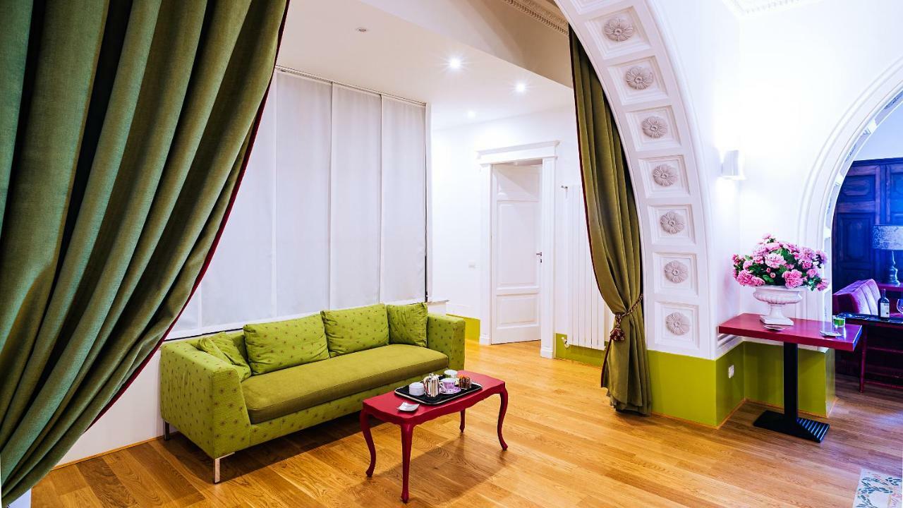 Hotel Donna Giulia, Luxury House Salerno Exterior foto
